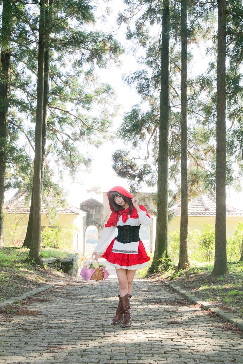 Cos little red riding hood(93)